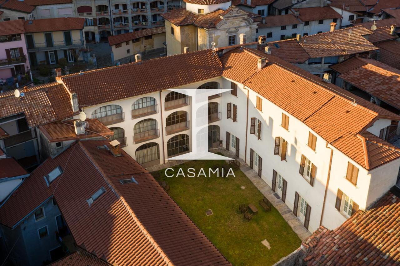 شقة Palazzo Mia By Icasamia It Castello Cabiaglio المظهر الخارجي الصورة
